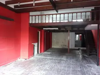 Venta de Local en excelente zona de Adrogué foto 3