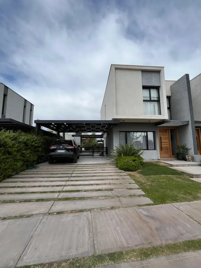 VENTA DUPLEX LUJAN DE CUYO