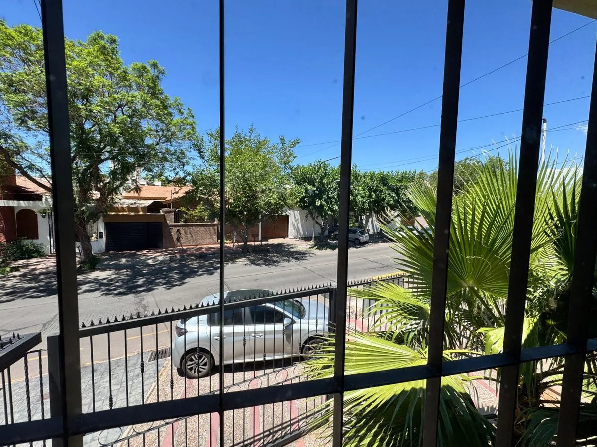 Remax Kaia ofrece venta Casa Dorrego Guaymallen foto 2
