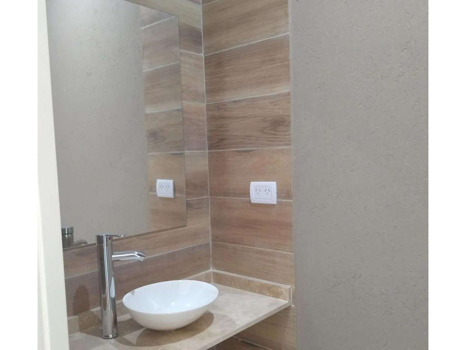 Barrio Naón - Venta- 2 Amb - Sin expensas - Mataderos -RETASADO foto 5