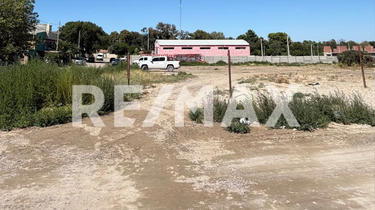 VENTA LOTE EN ESQUINA LAS GRUTAS foto 4