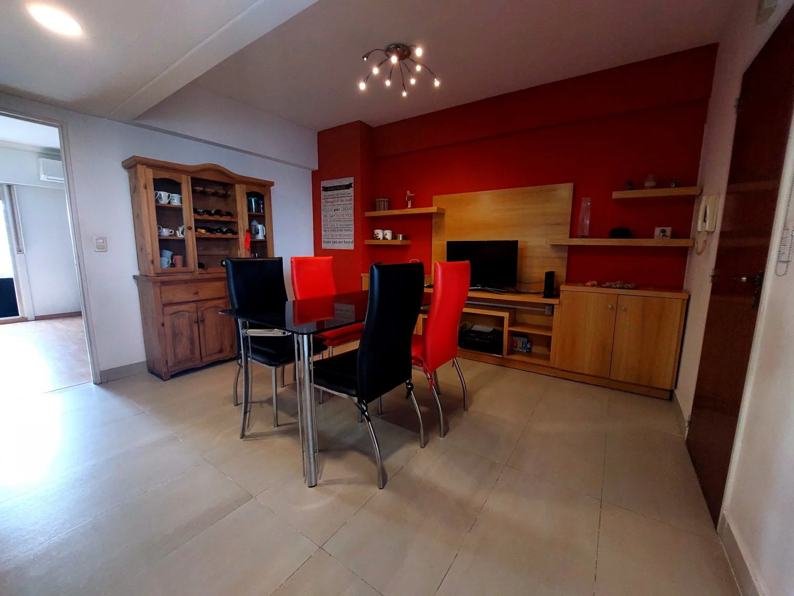 VENTA - PISO EN CABALLITO SUR / 4 AMB CON BALCONES / COCHERA / AMENITIES /BAULERA/ APTO CREDITO HIPOTECARIO foto 5