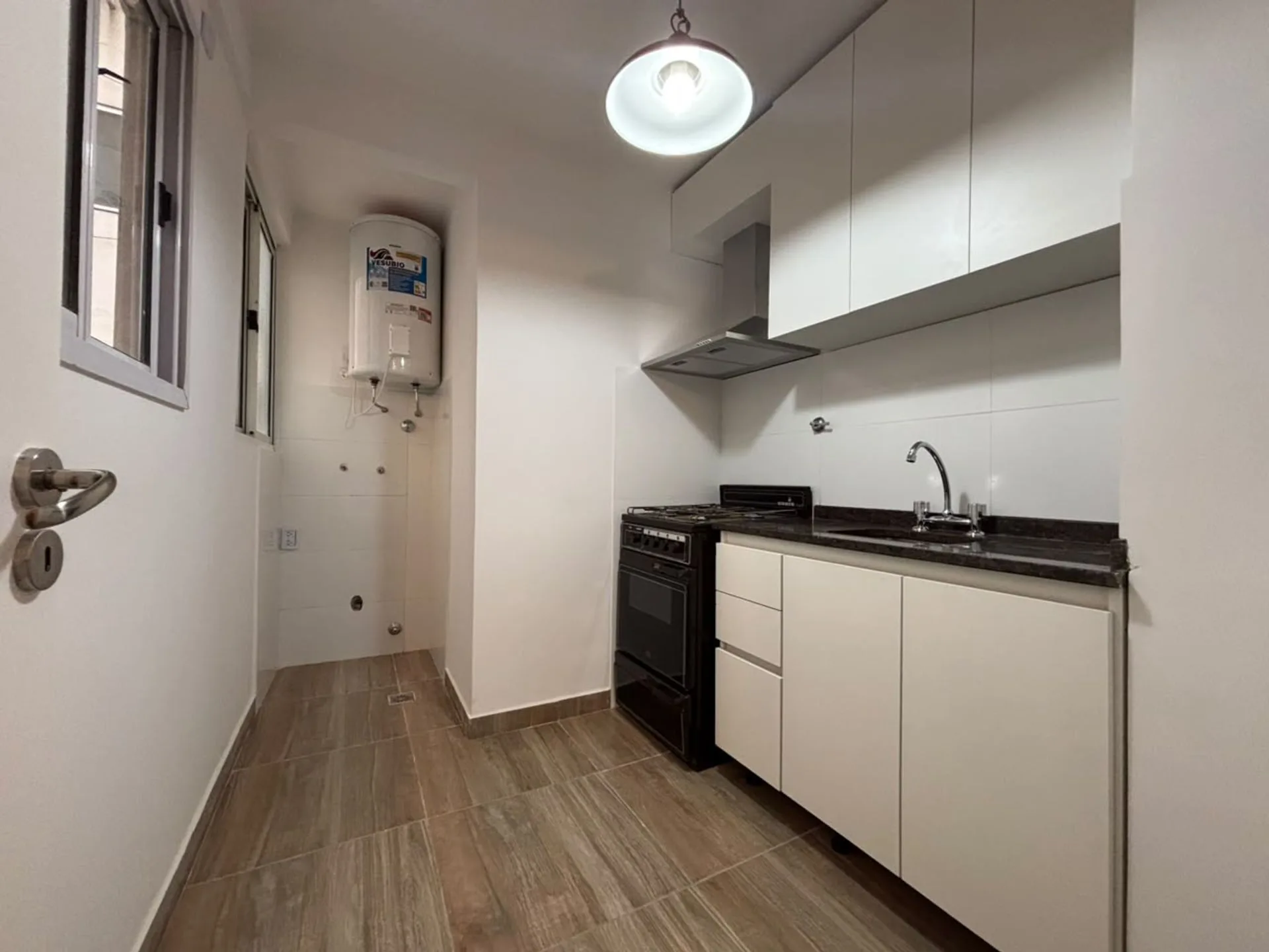 VENTA DEPARTAMENTO 3 AMBIENTES C/ BALCON APTO CRED foto 3