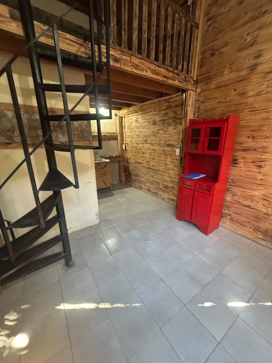 ALQUILER de CABAÑA DE DOS PISOS -SERVICIOS INCLUIDOS-EXCELENTE OPCION foto 2