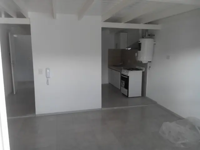 DEPTO 2 AMB.TIPO LOFT CON COCHERA , COMPLEJO CON PISICINA 2 PISO POR ESCALERA.SIN EXPENSAS NI ABL