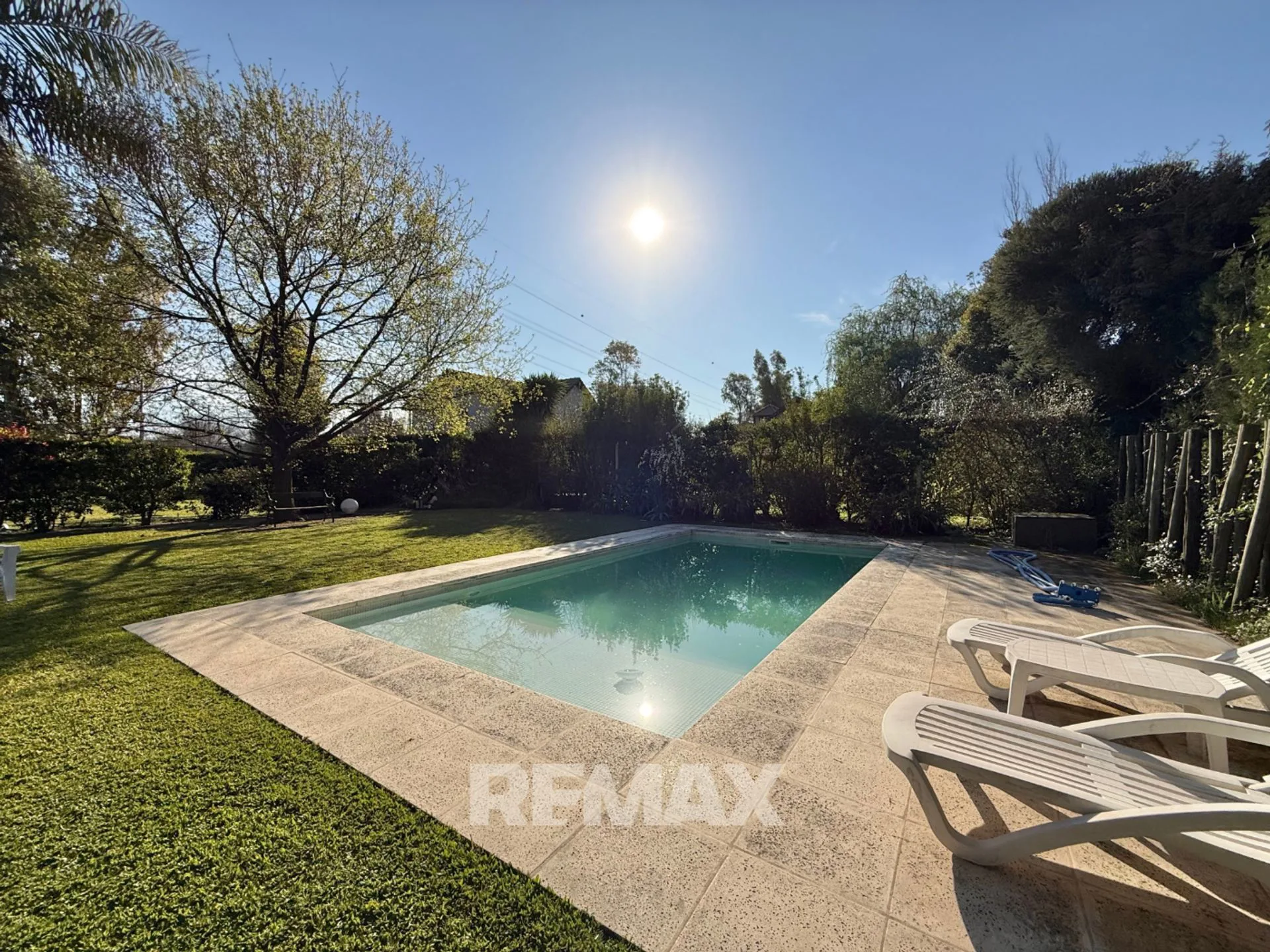 VENTA CASA 5 AMB. BARRIO CERRADO LAS CONDES PILAR foto 3