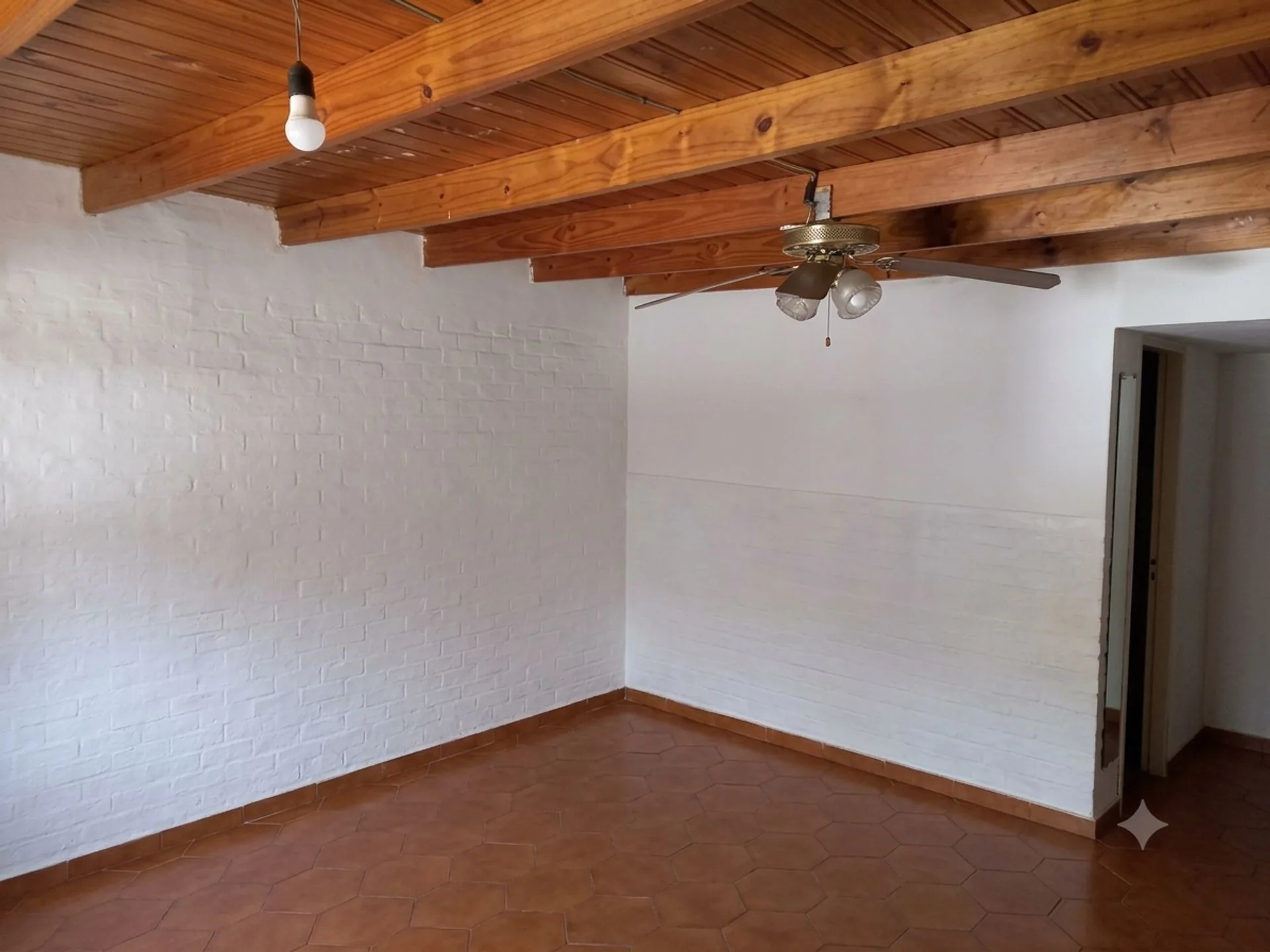 CASA 6 AMB VENTA PQE PATRICIOS PILETA GRAN GALPÓN foto 3