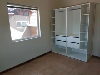 Se Vende Cómodo Departamento de Dos Dormitorios en Villa P.  La Cascada foto 3