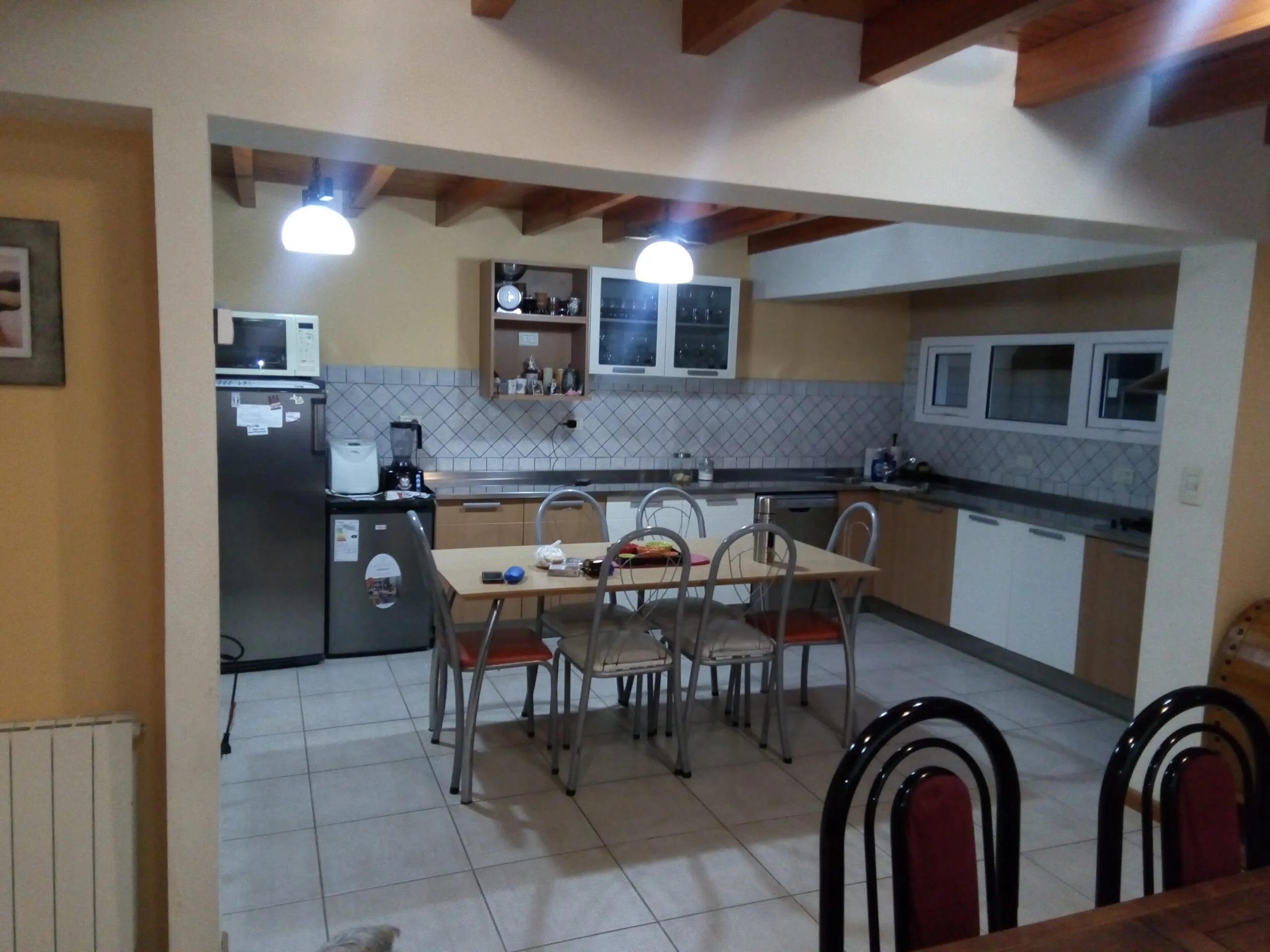 Casa 3 dormitorios – Barrio C.A.P foto 2