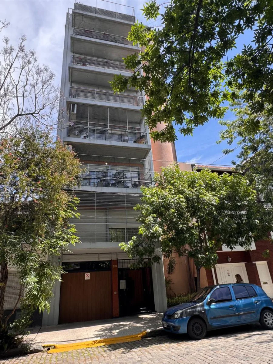 Excelente Piso de 4 amb c/espacio guarda coche y baulera (Apto Credito )