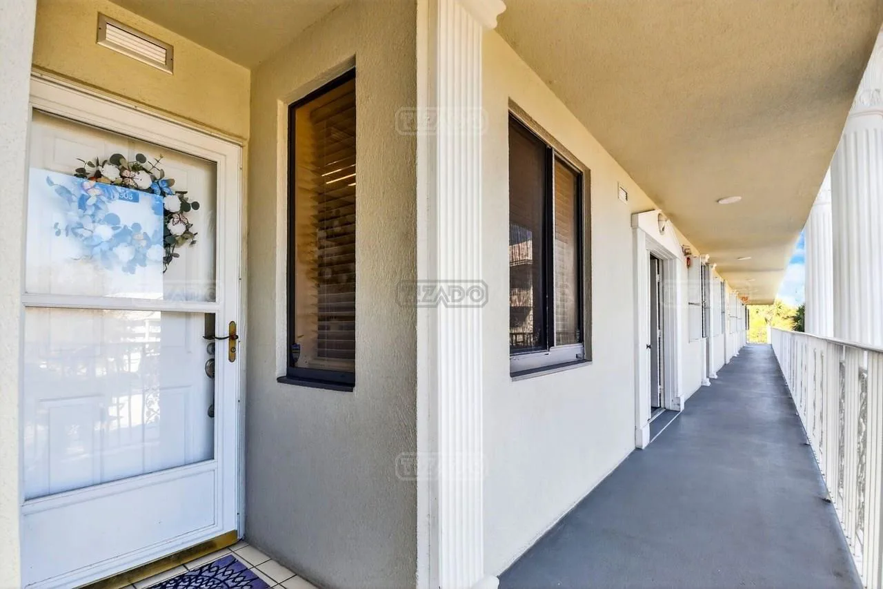 2701 Village Blvd #303 2700 foto 4