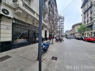 Local en Balvanera VENTA CON RENTA foto 3