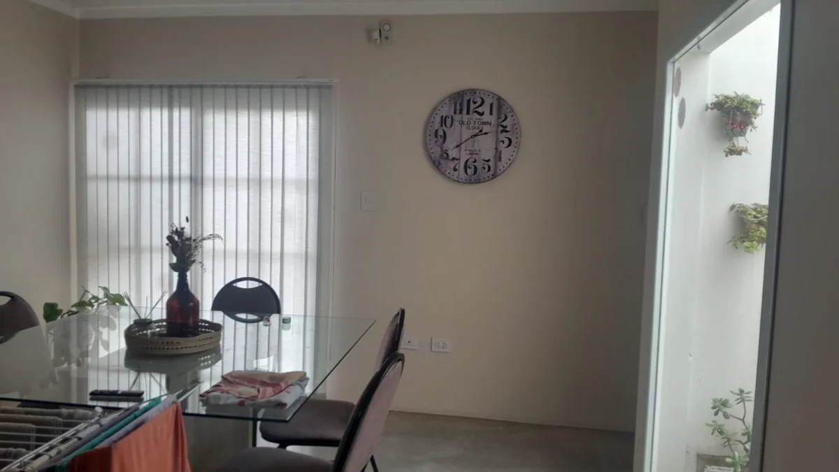 CASA EN VENTA CON PILETA VILLA MARÍA-APTA CREDITO foto 3