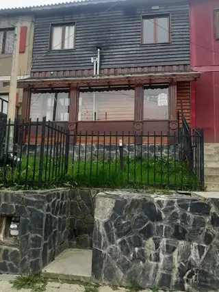 VENTA – CASA – USHUAIA foto 1