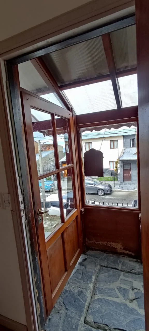 VENTA – CASA – USHUAIA foto 2