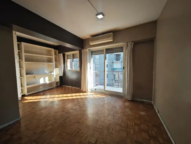 VENTA DEPTO 3 AMBIENTES LUMINOSO CON BALCON