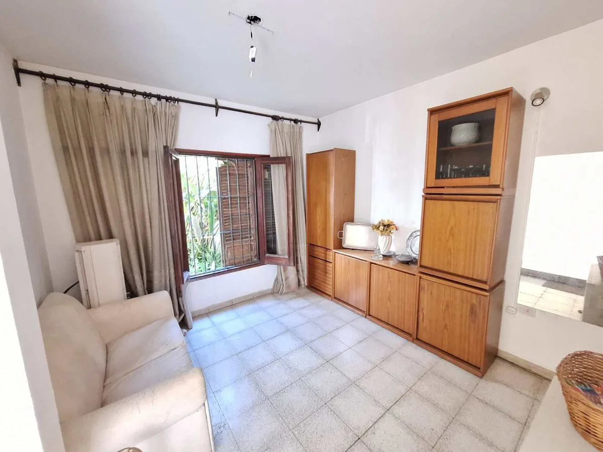 VENTA, CASA 2 PLANTAS, BARRIO CENTRO foto 3