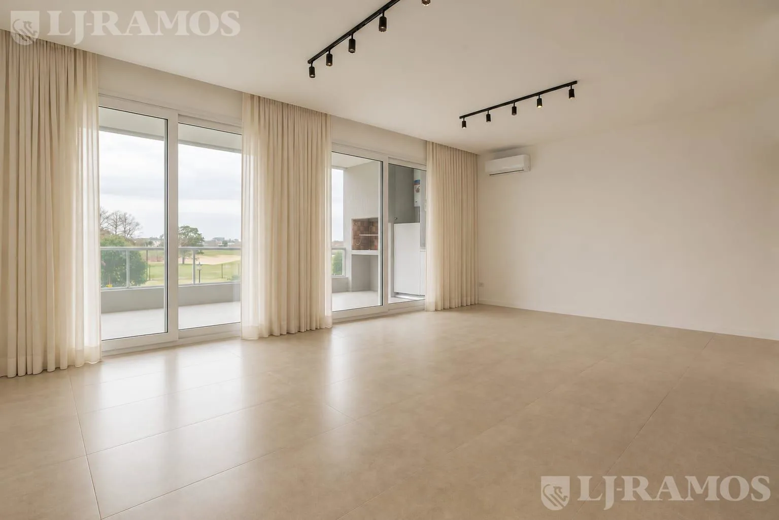 VENTA / ALQUILER  Departamento en Pilara - La Calesa - Ruta panamericana  ramal Pilar km 56.5 - foto 2
