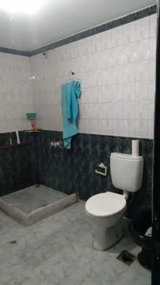EXCELENTE CHALET 4 AMB c/ Depcias  para los amantes del &ampampampquotVERDE&quot en INIGUALABLE UBICACION de DON TORCUATO,    Pxmo Acceso Norte (PANAM foto 3