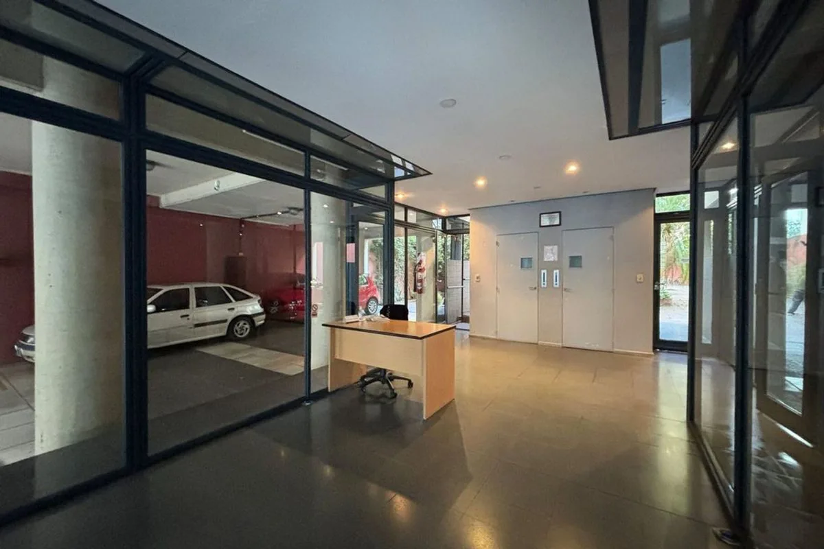 VENTA DEPARTAMENTO SEMIPISO 3 AMB COCHERA BELGRANO foto 2