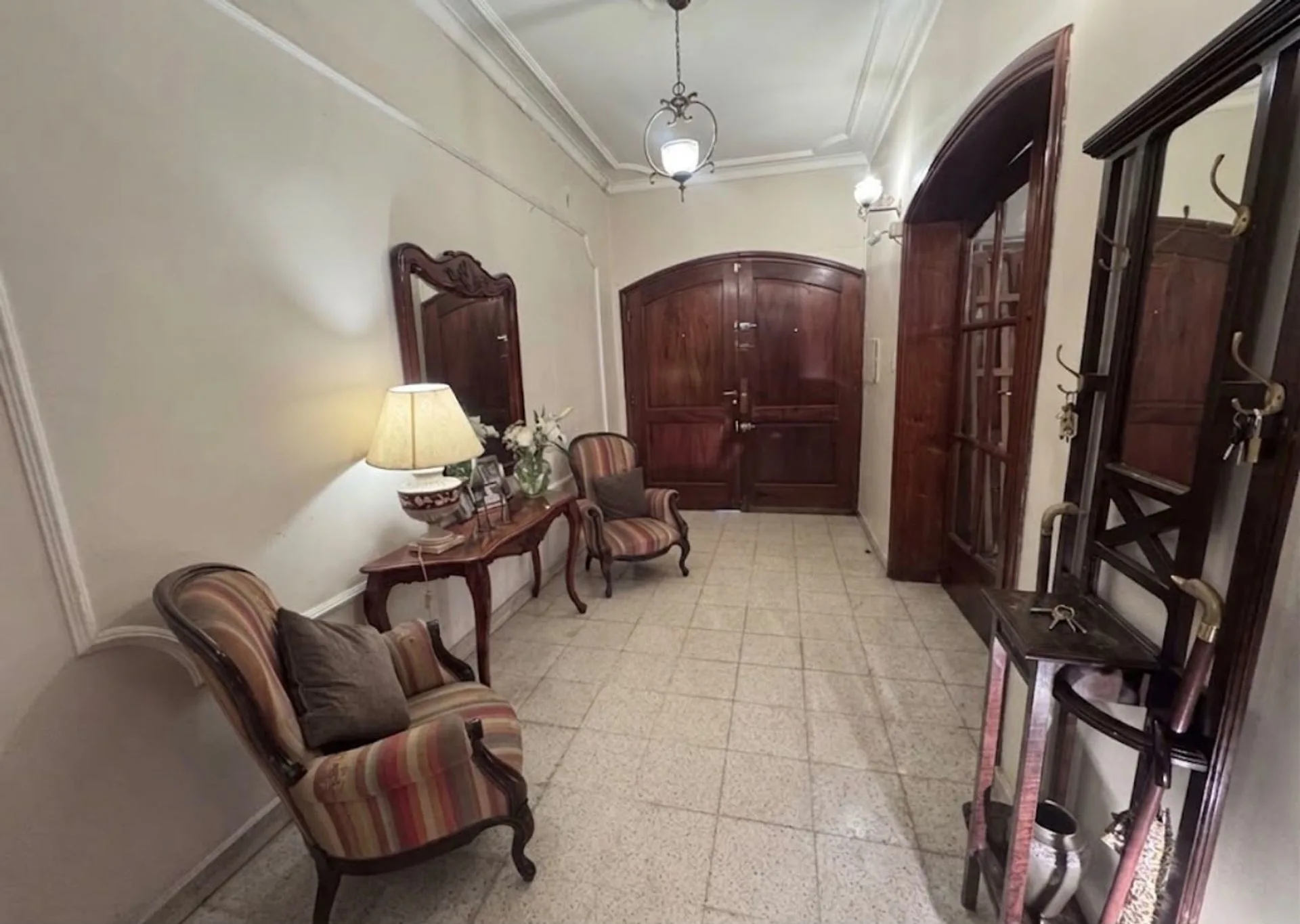 VENTA EXCLUSIVA CASA BARRIO SUR foto 2