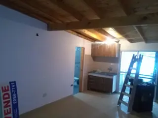 Departamento de un ambiente  amplio, en 1° foto 3