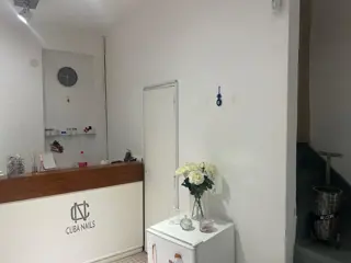 Excelente Local Comercial a la Venta en Parque Patricios foto 3