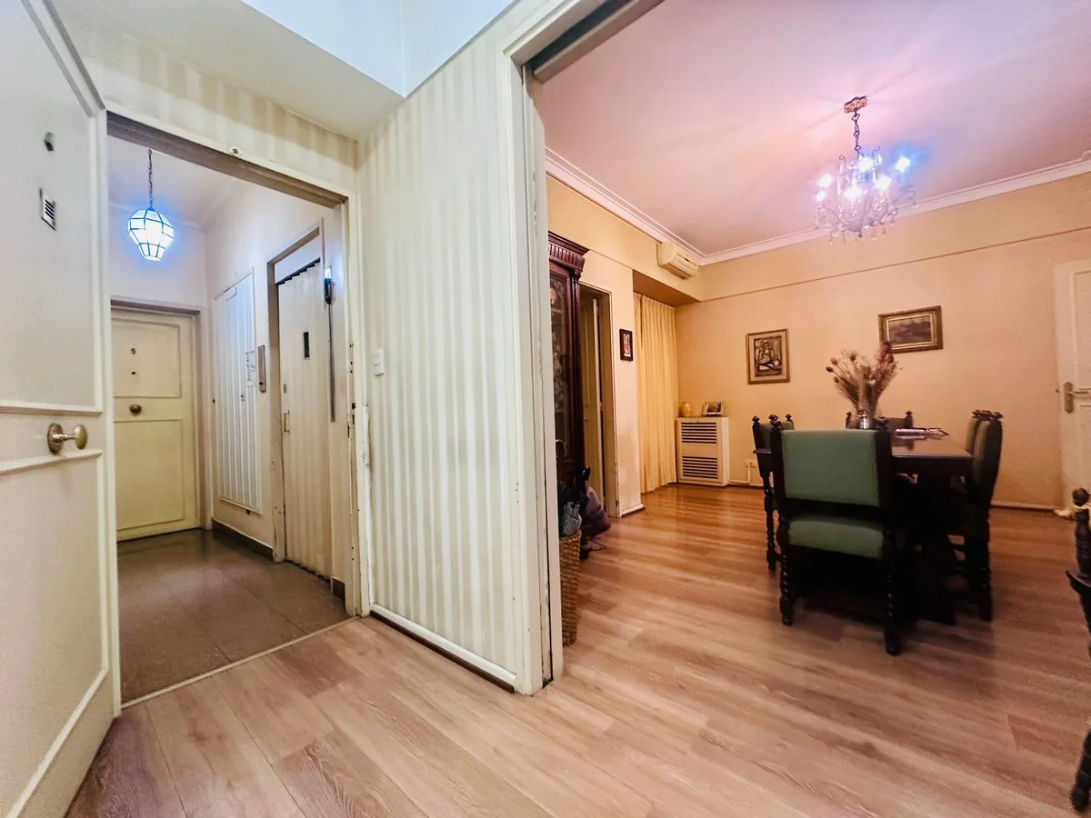 SEMIPISO EN VENTA RECOLETA 5 AMBIENTES foto 4