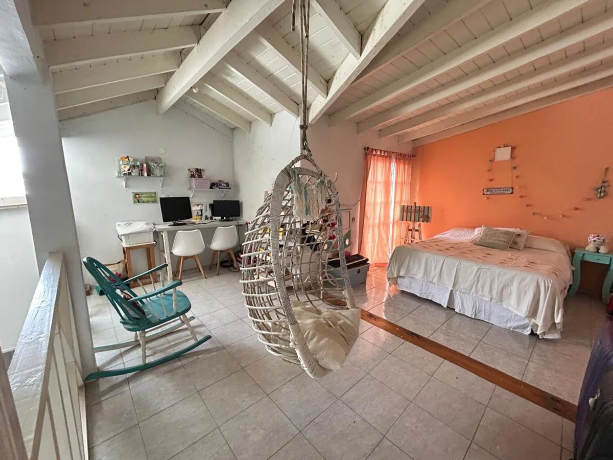 CASA VENTA EN CORIMAYO, TRES DORMITORIOS BURZACO foto 3