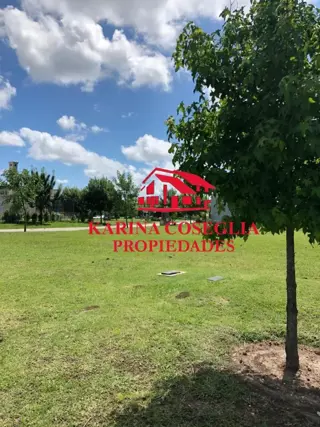 VENTA LOTE CENTRAL AYRES PLAZA . PILAR foto 3