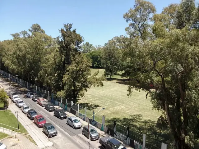 Venta departamento 4 amb con balcon en Villa Raffo