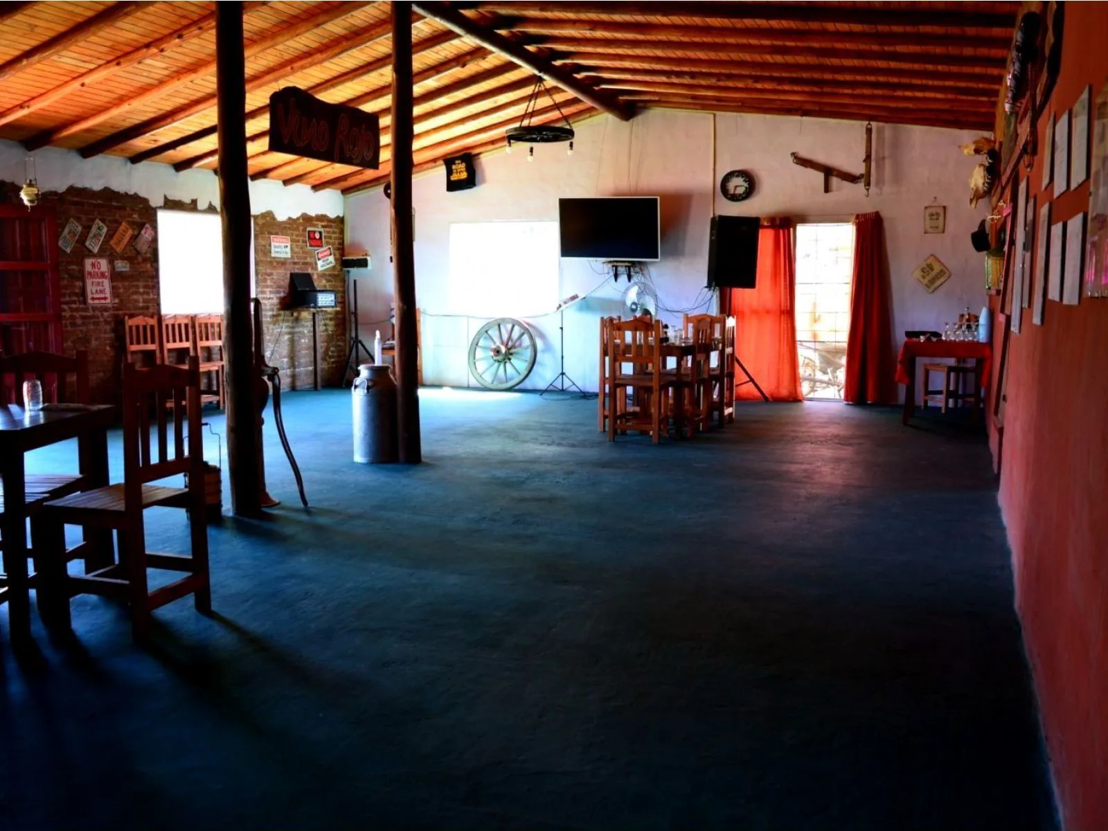 BODEGON EN ZONA TURÍSTICA - San Pedro foto 3