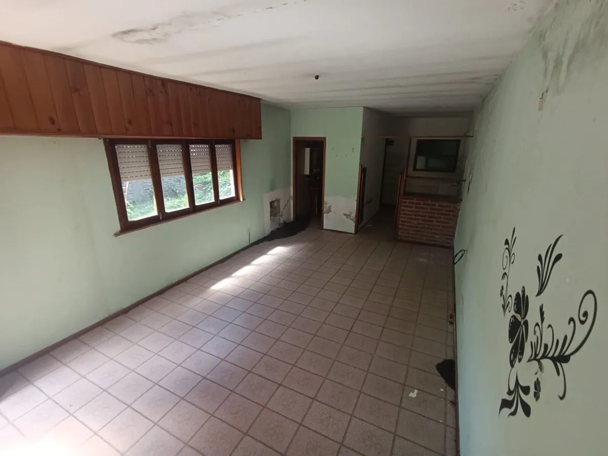 Venta Casa 3 ambientes con Pileta en Batan foto 3