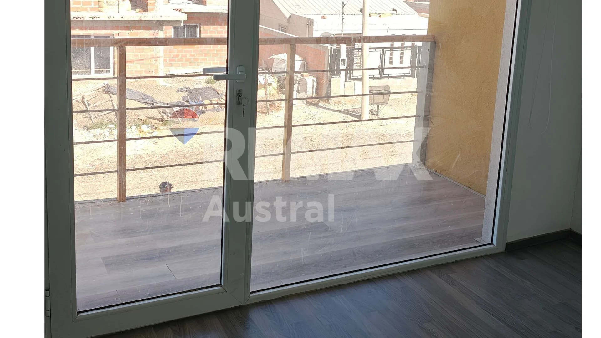 CASA 3 DORM.2 BAÑOS VENTA. KM5 APTA CRED. HIPOTEC. foto 4