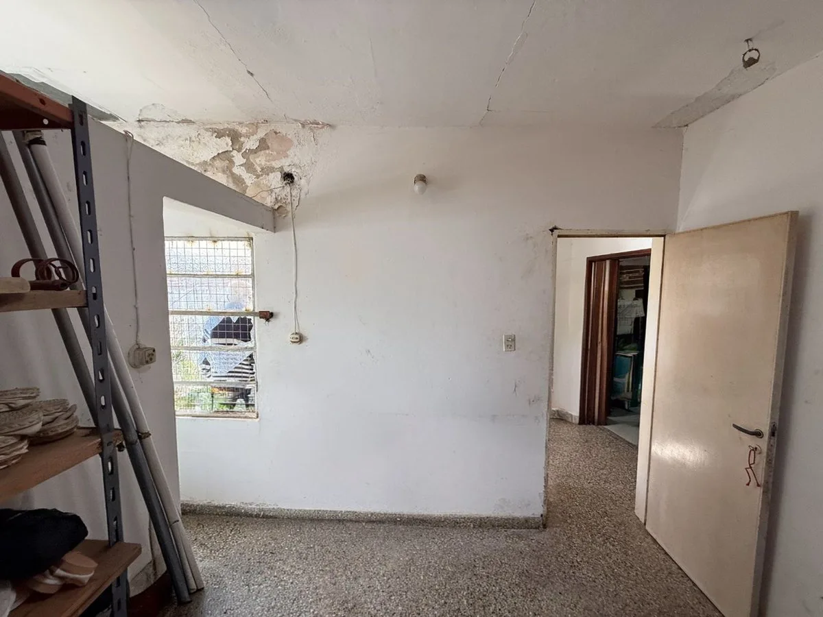 VENTA CASA 2 DORMITORIOS CON PATIO AREQUITO foto 5