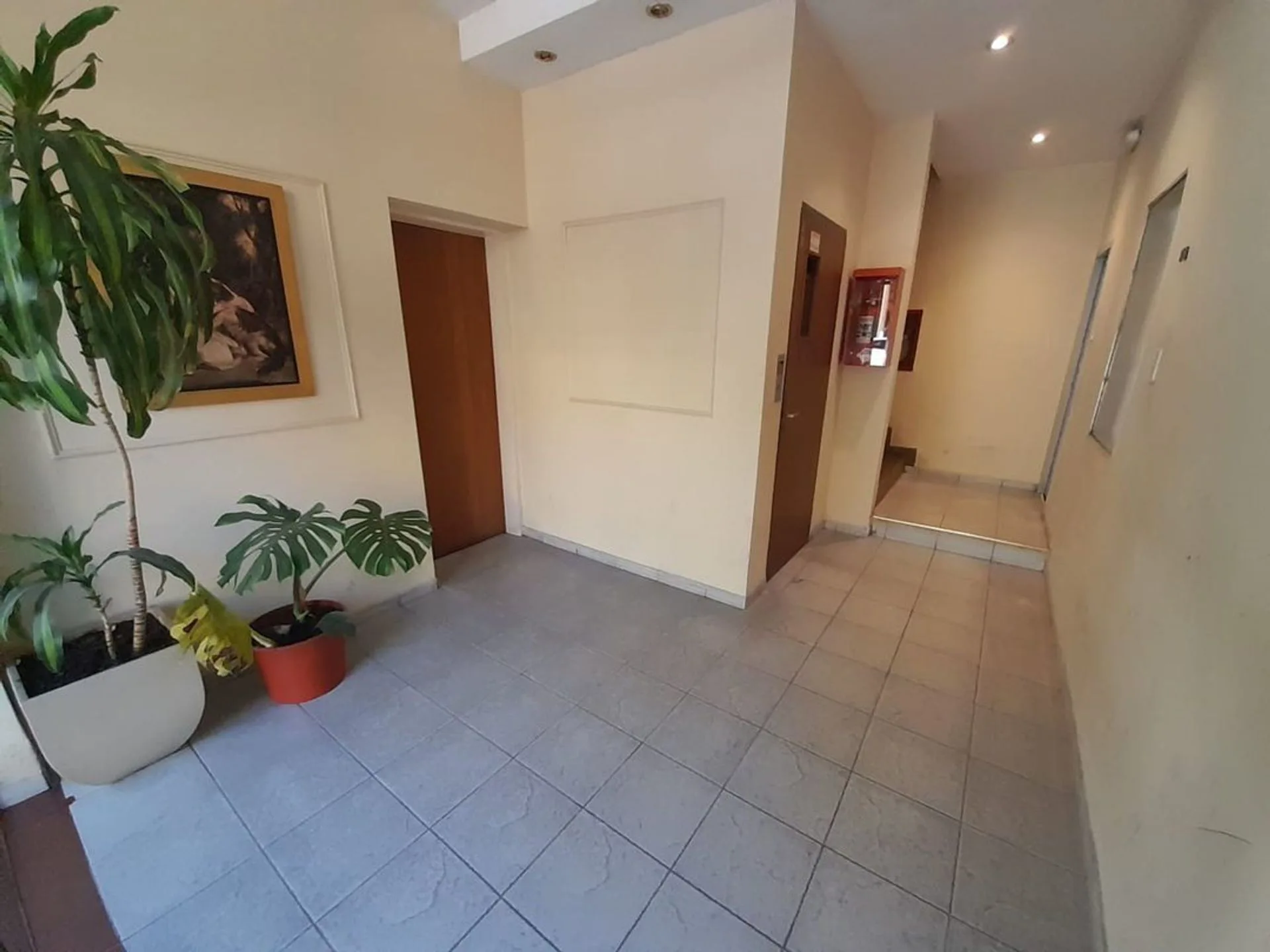 ALQUILER - DEPARTAMENTO 2 DORMITORIOS - CENTRO foto 2