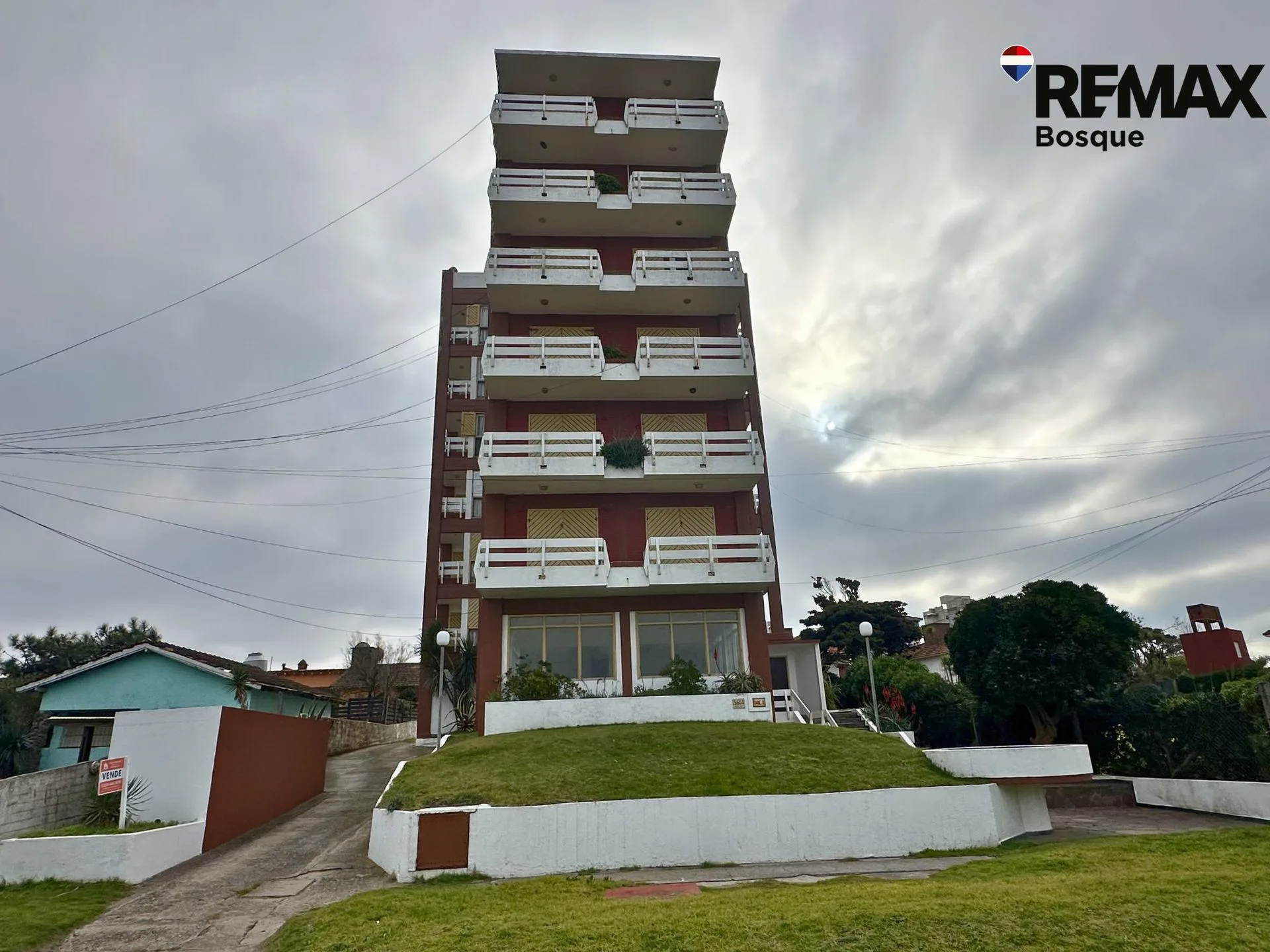 Venta departamento Villa Gesell Gas natural foto 2