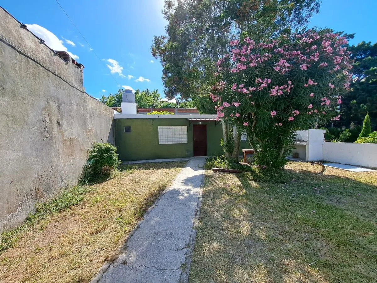 CASA 2 AMB CON AMPLIO LOTE EN SAN CLEMENTE foto 3