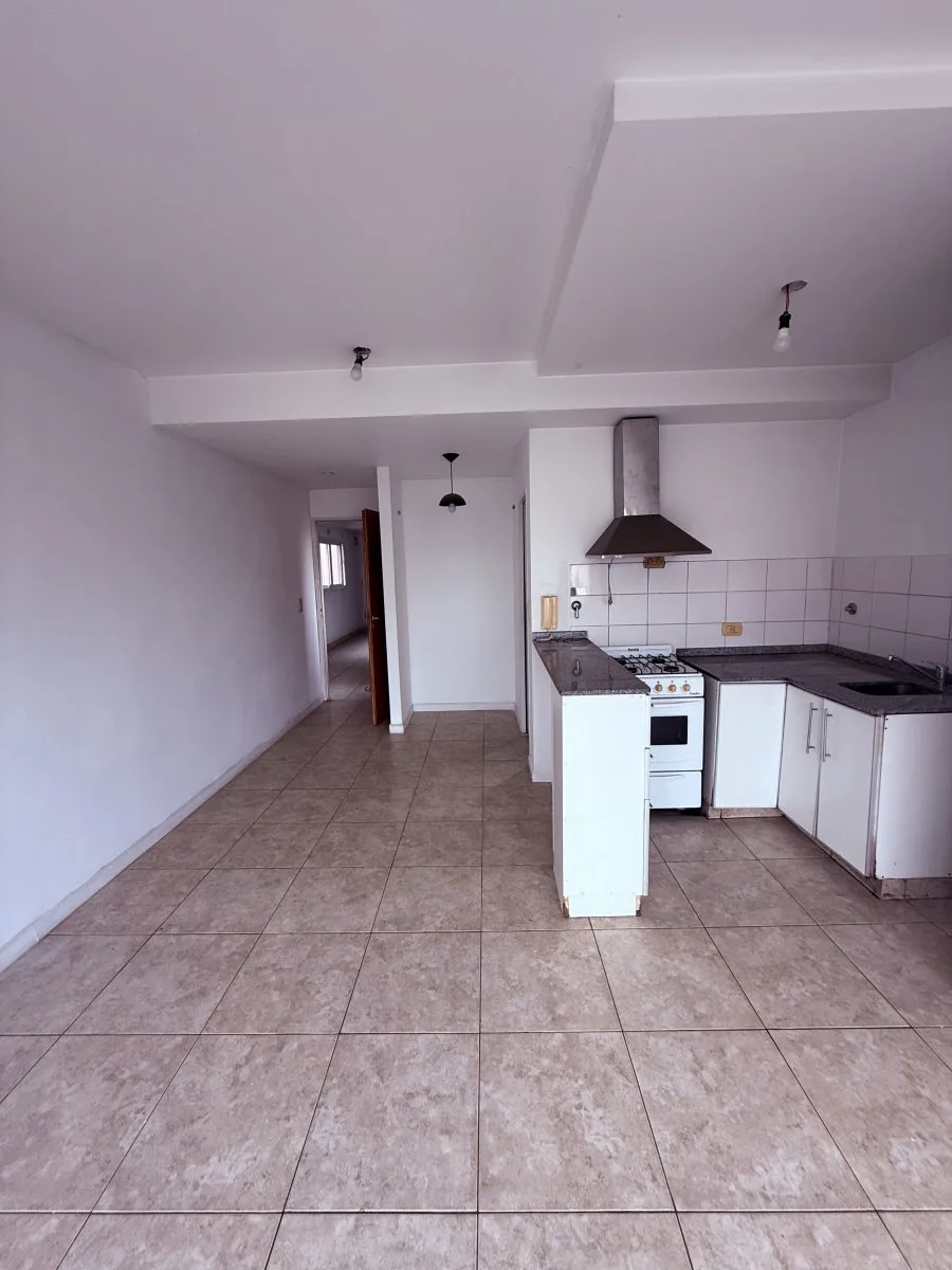 Monoambiente en venta moron foto 2