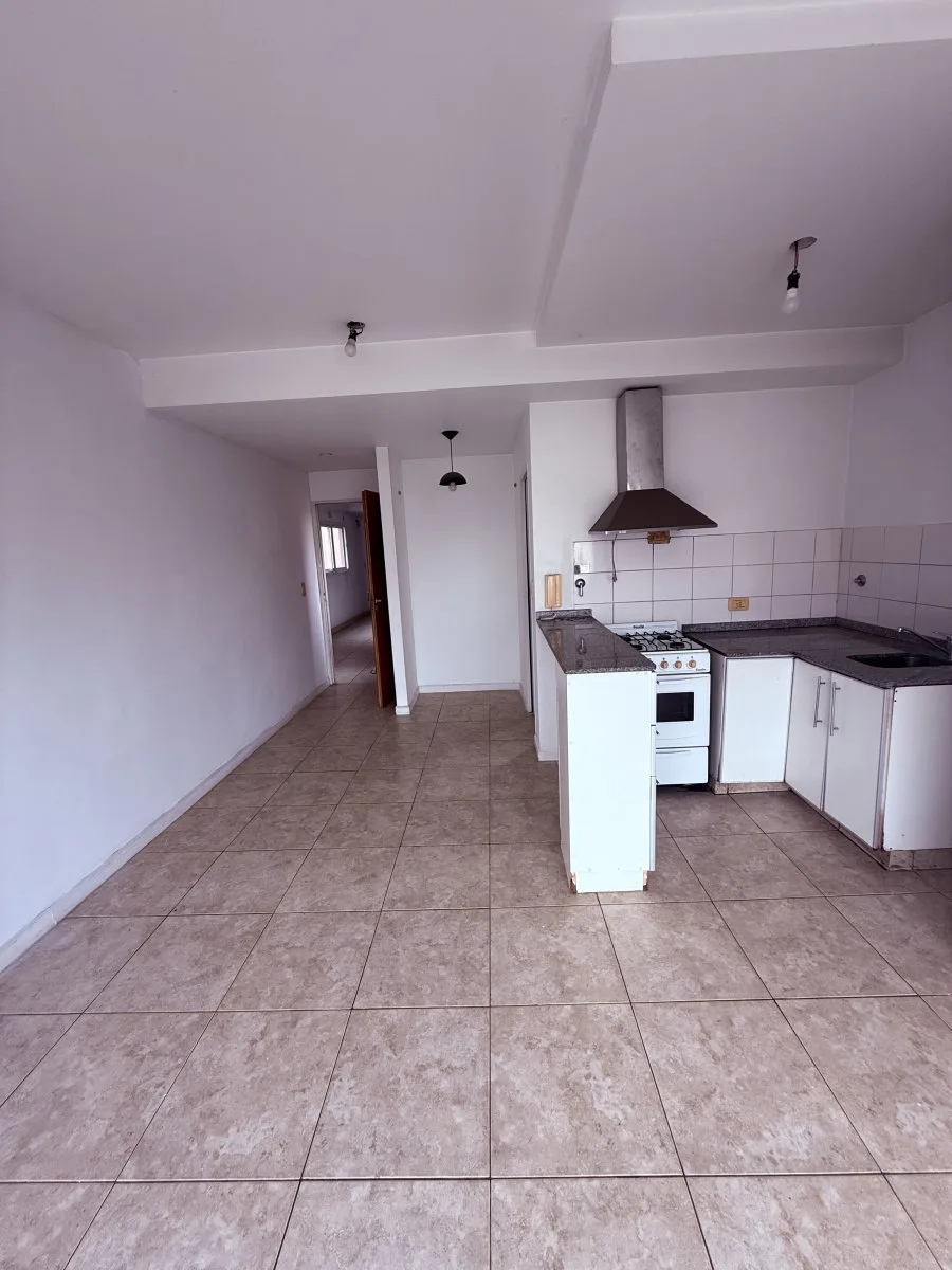 Monoambiente en venta moron foto 3