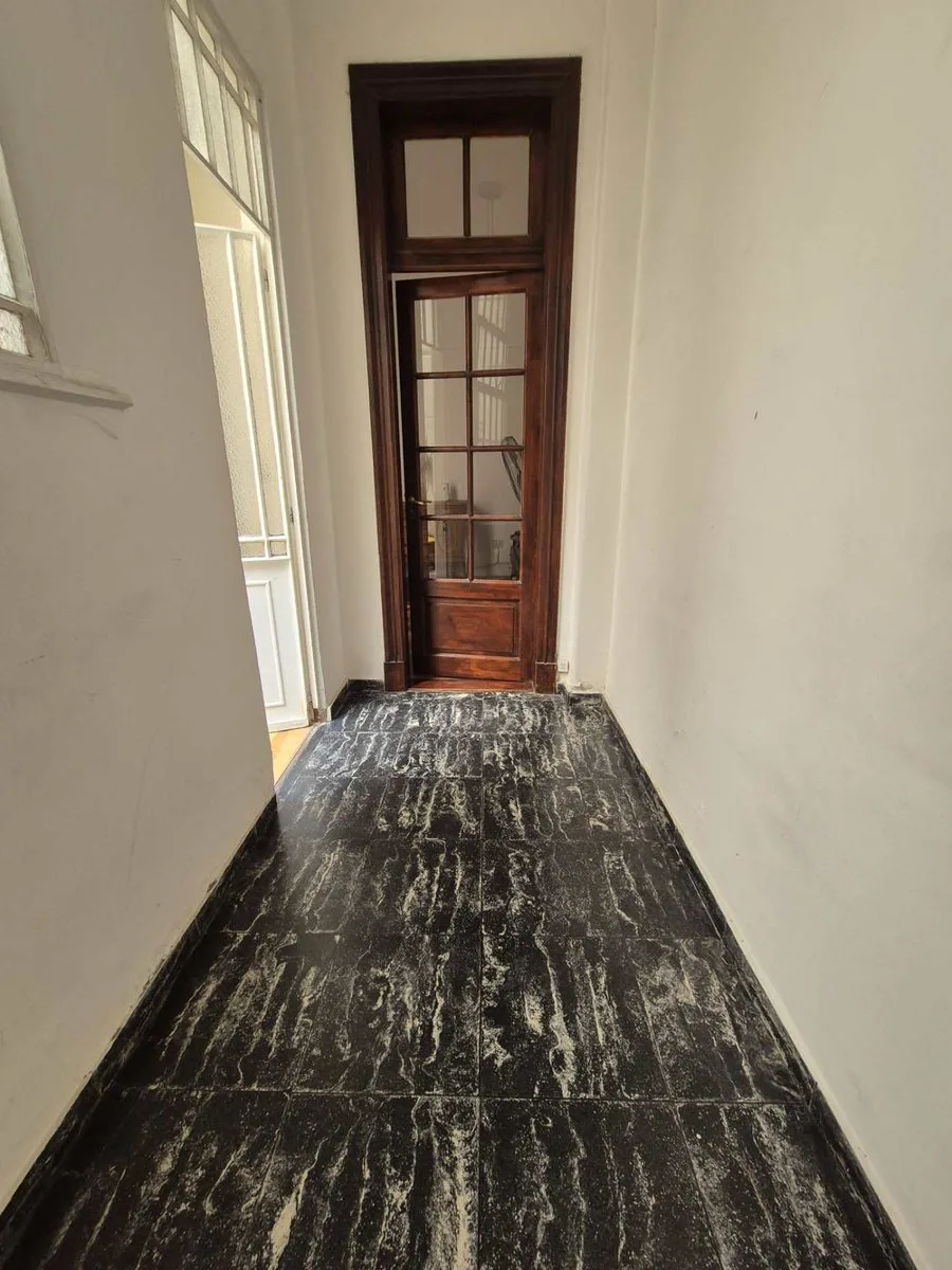 VENTA DEPARTAMENTO 3 AMBIENTES PATIO-CABALLITO foto 2