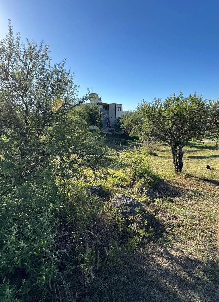 LOTE LOMAS DEL REY CERRADO 862 M Facilidades foto 4