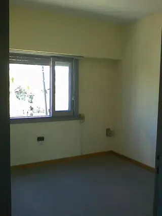 Departamento APTO PROFESIONAL o VIVIENDA bien ubicado en Adrogué foto 4