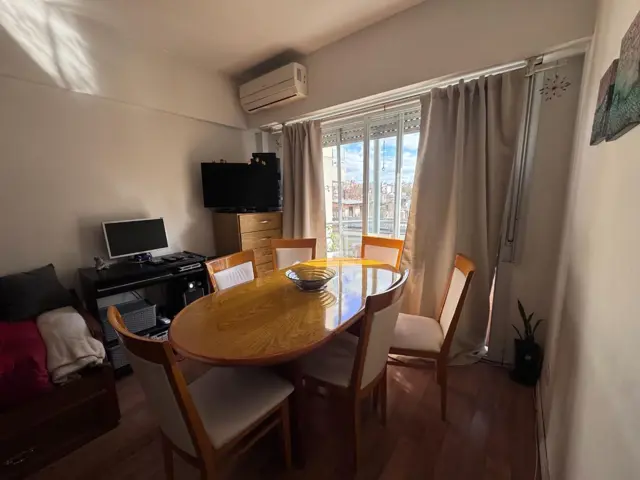 VENTA DEPTO 2 AMB ALMAGRO COCHERA, BALCON Y RENTA