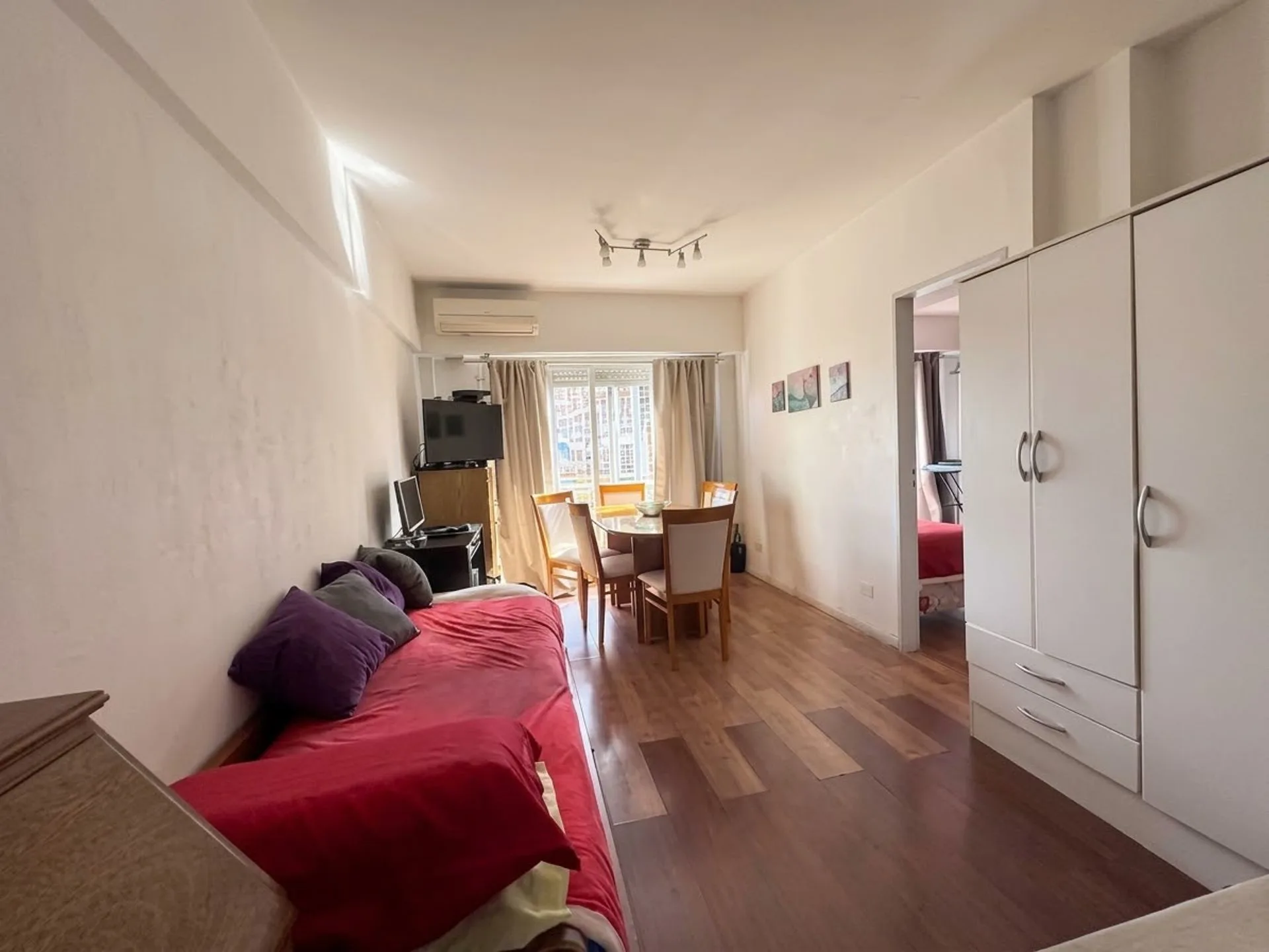 VENTA DEPTO 2 AMB ALMAGRO COCHERA, BALCON Y RENTA foto 4