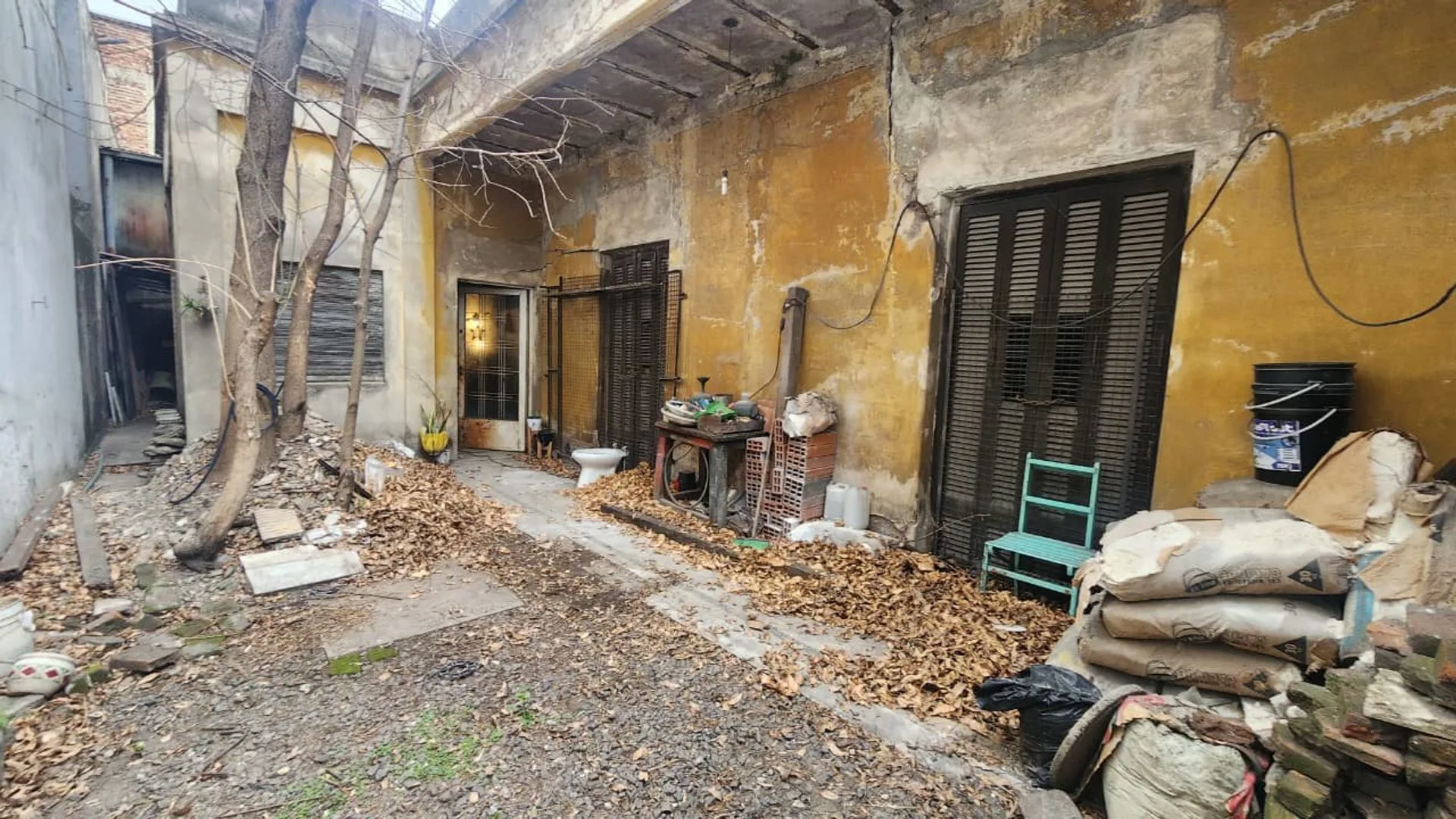 Venta Lote o casa a refaccionar, Barracas foto 4