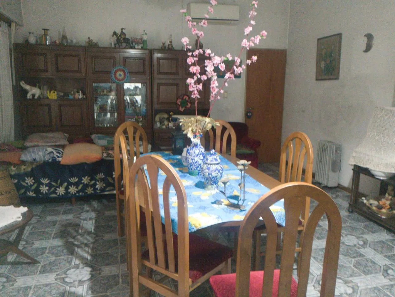 CASA EN LOTE PROPIO MULTIFAMILIAR, CON DOS LOCALES, Cosquin y Battle y Ordoñez - Villa Lugano foto 5
