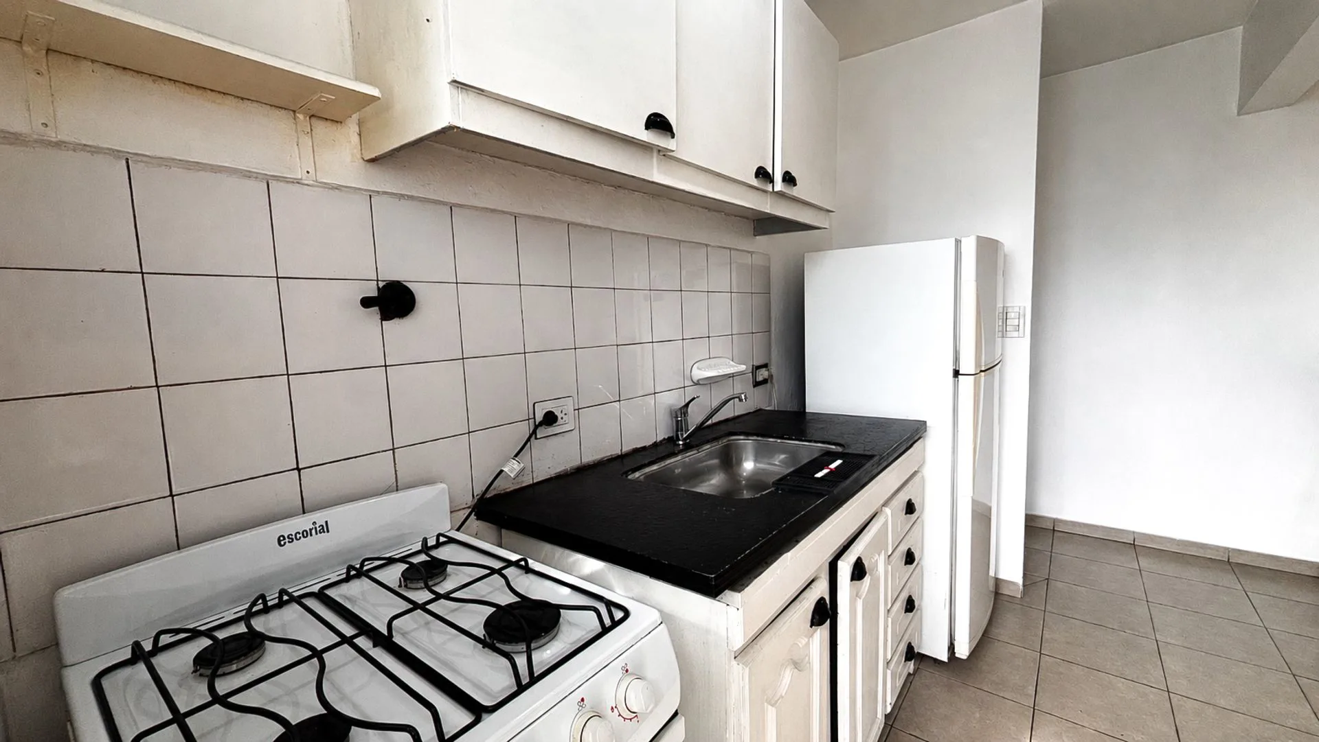 VENTA-DPTO 3 AMB CON BALCON-CIUDAD MADERO foto 4