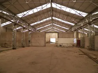 Galpon / deposito en alquiler foto 3
