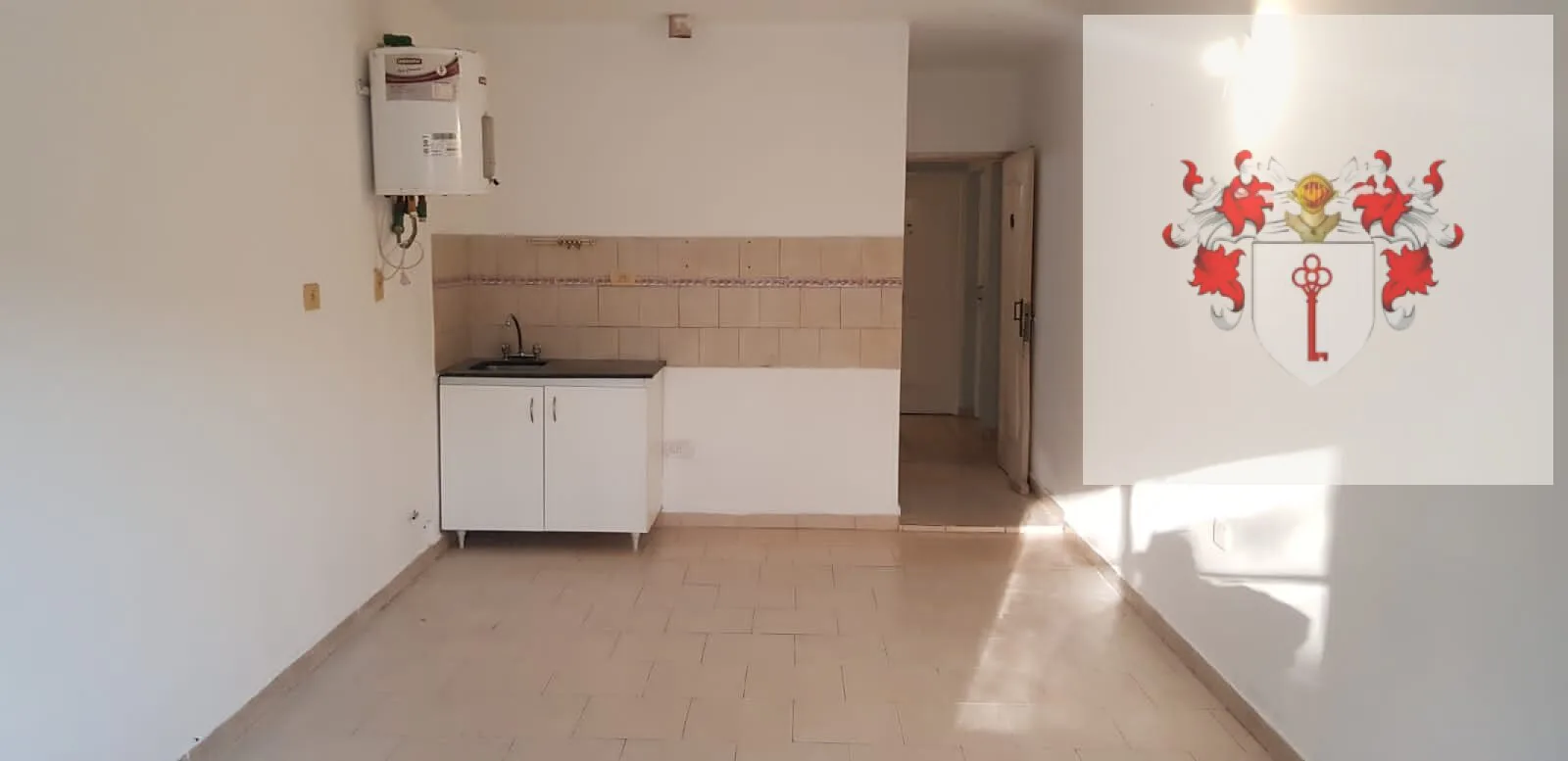OPORTUNIDAD!!! MONOAMBIENTE 1 PISO POR ESCALERA POSIBILIDAD DE FINANCIACION foto 2
